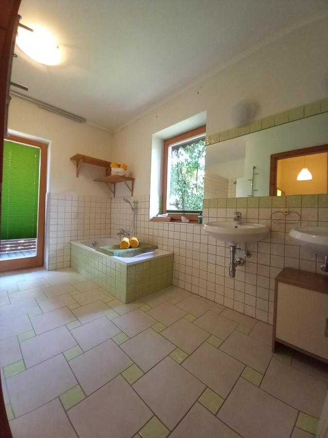 Girbl Bio Zimmer Apartment Strobl Exterior foto